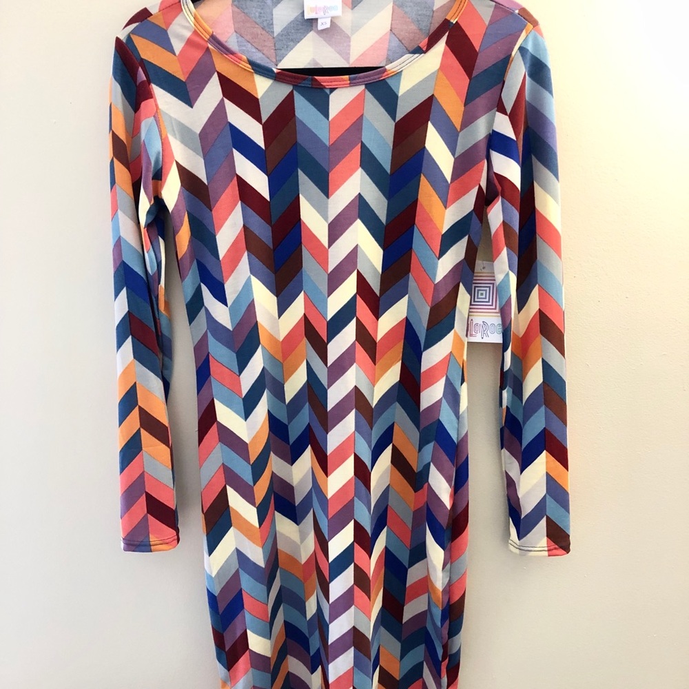 LuLaRoe XS Debbie (NWT)